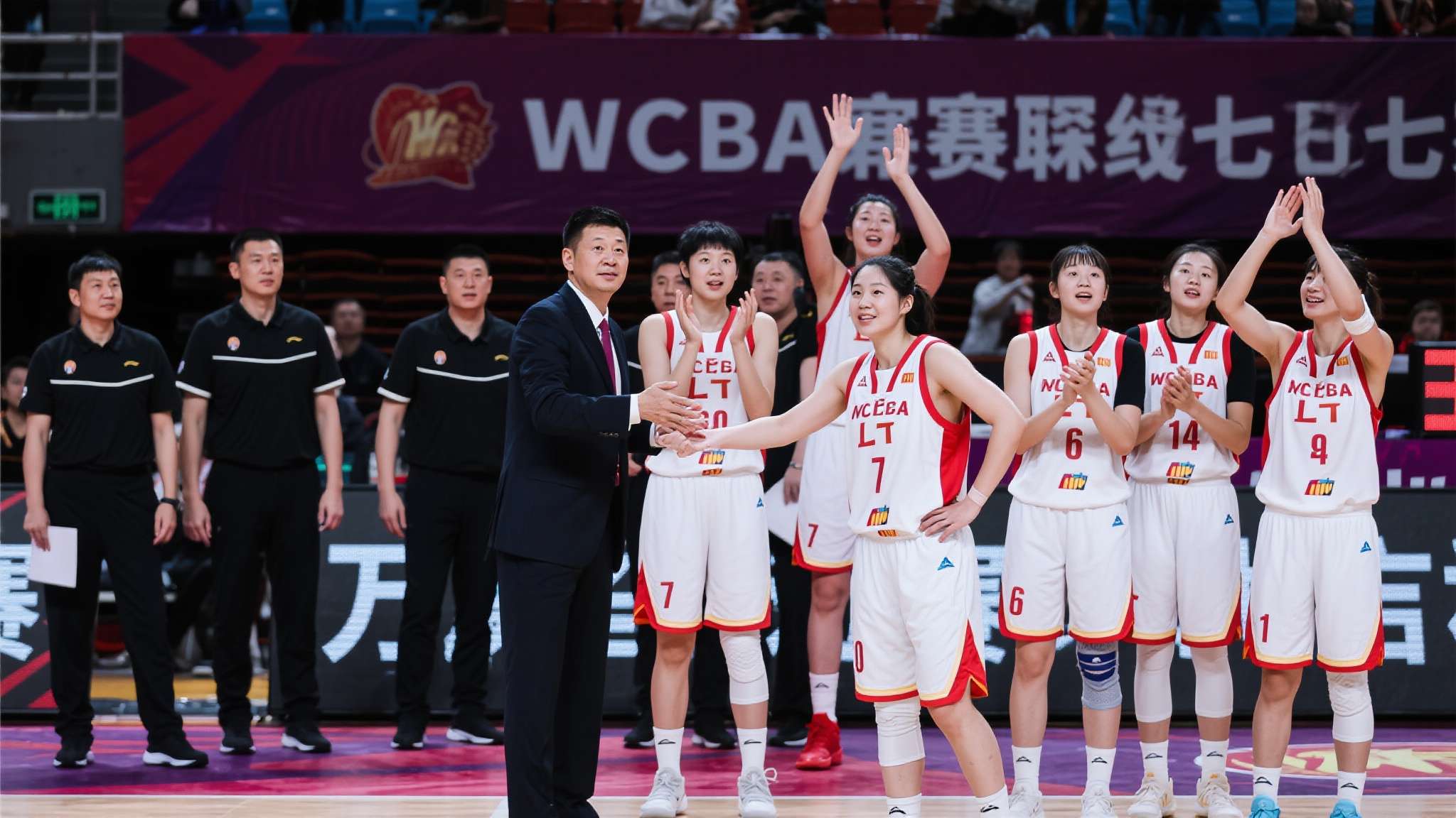 错失主场夺冠 WCBA总决赛四川女篮不敌山西女篮 总比分战成2-2平